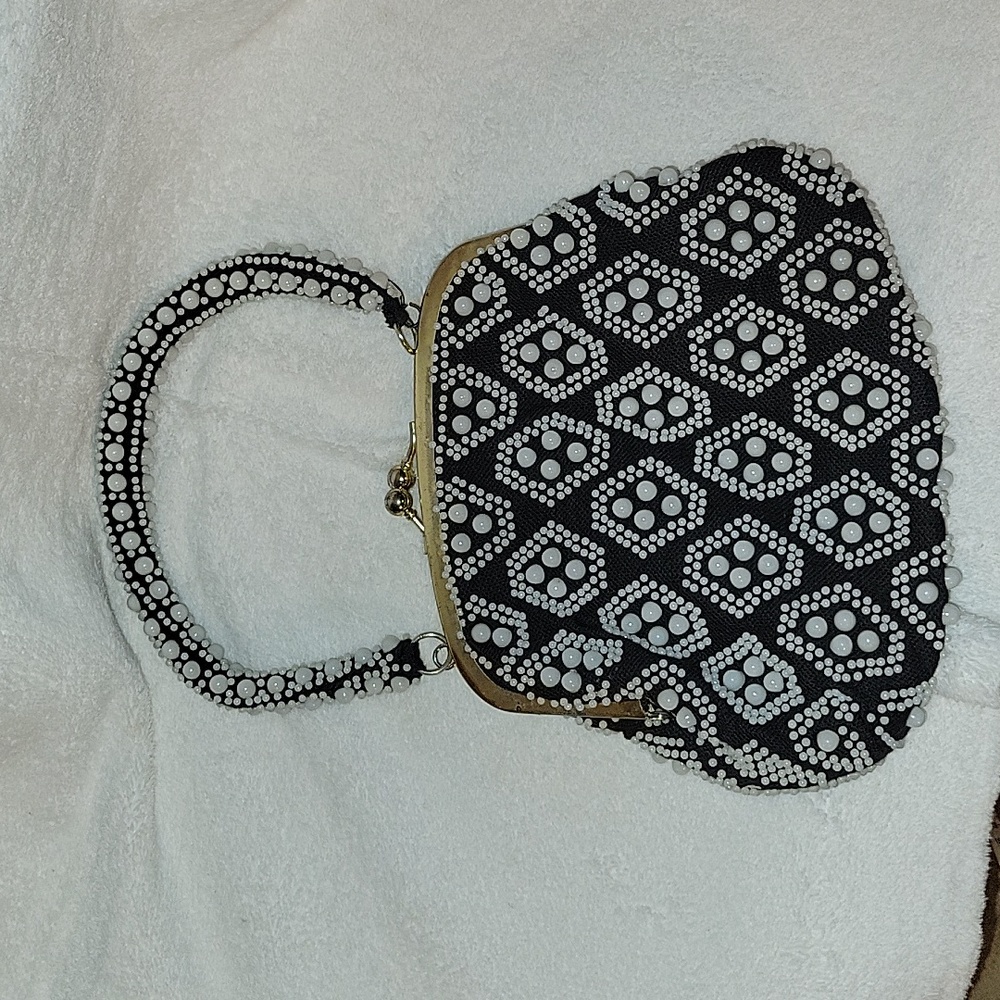 Vintage Black w Pearl handbag